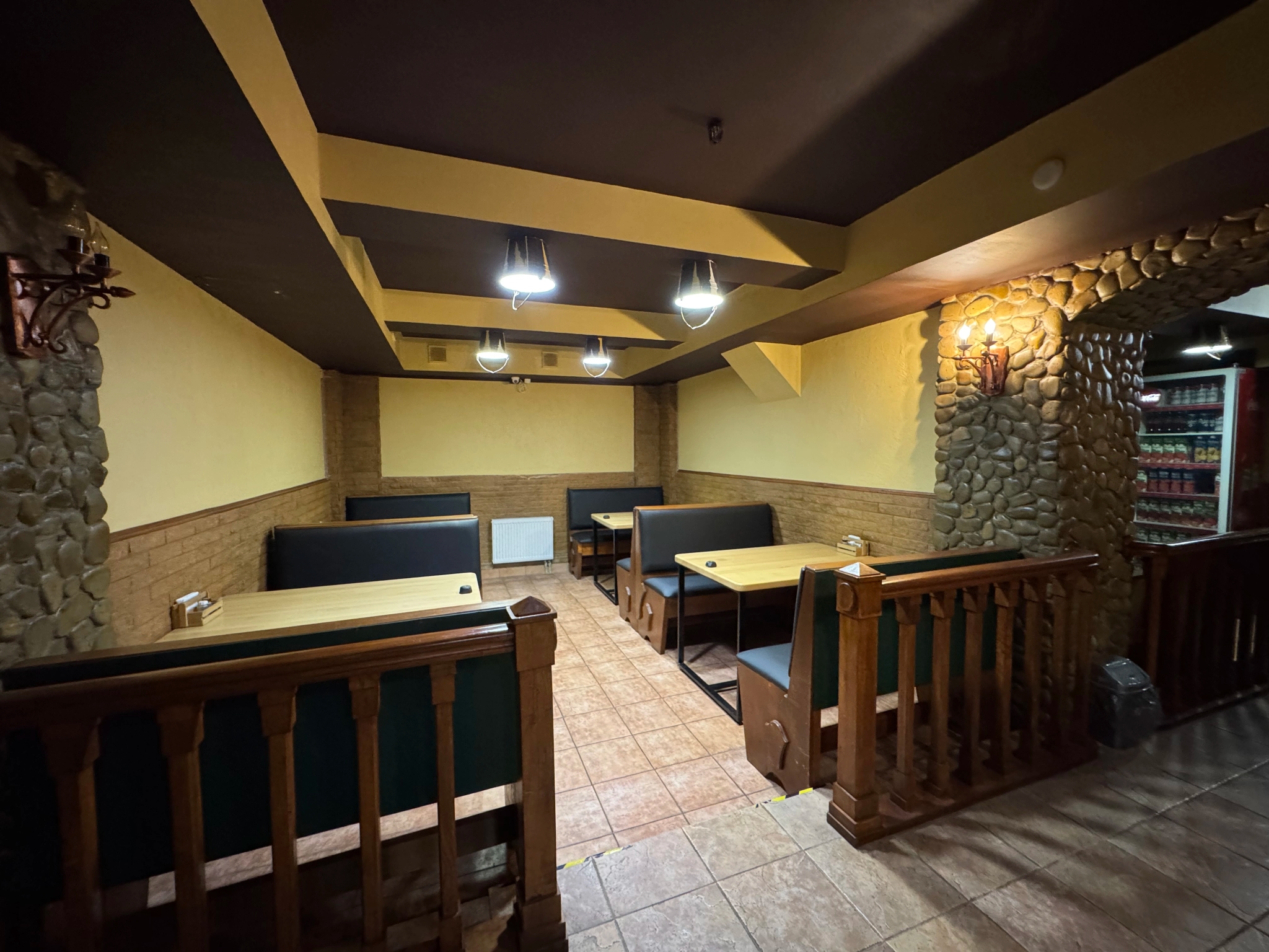 Country Bar інтер'єр